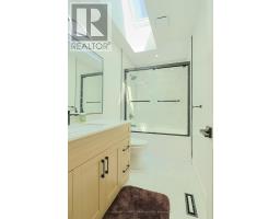 15 BYBROOK COURT - 32