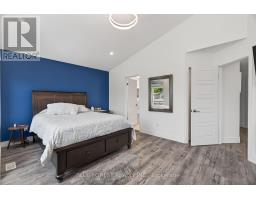 1365 SANDBAR STREET - 19