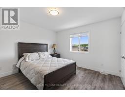 1365 SANDBAR STREET - 26