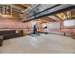 1365 SANDBAR STREET - 32