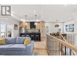 152 MAUD STREET - 24