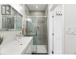152 MAUD STREET - 5