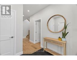 152 MAUD STREET - 7