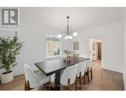 908 DUFFERIN AVENUE - 8