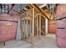 47 ALLISTER DRIVE - 33
