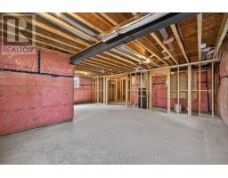 47 ALLISTER DRIVE - 35