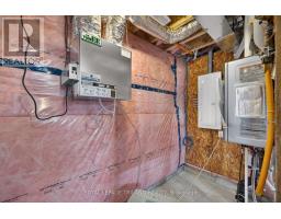 47 ALLISTER DRIVE - 36