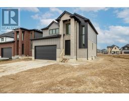 47 ALLISTER DRIVE - 4
