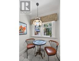 187 DEVONSHIRE AVENUE - 13