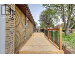 10 VINEDEN DRIVE - 2