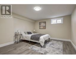 10 VINEDEN DRIVE - 29