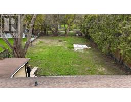 10 VINEDEN DRIVE - 44
