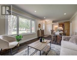 10 VINEDEN DRIVE - 6