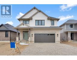 6 KEBA CRESCENT - 1