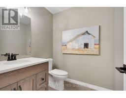 6 KEBA CRESCENT - 4