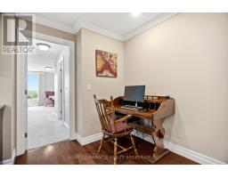 1303 - 250 PALL MALL STREET - 14