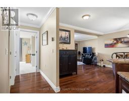 1303 - 250 PALL MALL STREET - 20
