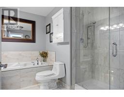 1303 - 250 PALL MALL STREET - 26