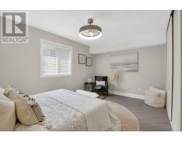 11 - 136 CONWAY DRIVE - 13