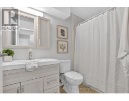 11 - 136 CONWAY DRIVE - 14