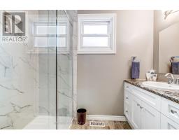 74 WINDING WAY CRESCENT - 11