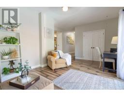 25 HERITAGE COURT - 15