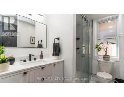 693 QUEENS AVENUE - 25