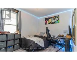 693 QUEENS AVENUE - 28