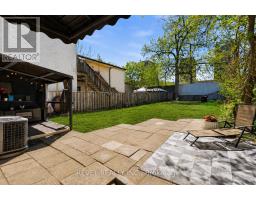 693 QUEENS AVENUE - 40