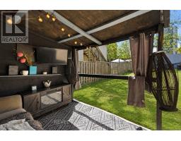 693 QUEENS AVENUE - 41