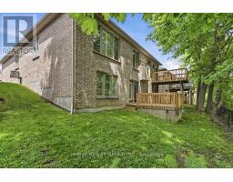 11 - 1890 RICHMOND STREET - 32