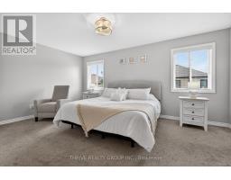 1296 DYER CRESCENT - 27
