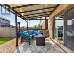 1296 DYER CRESCENT - 41
