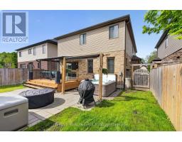 1296 DYER CRESCENT - 45