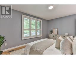 1584 ALDERSBROOK ROAD - 32