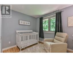 1584 ALDERSBROOK ROAD - 33