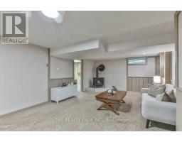 1584 ALDERSBROOK ROAD - 37