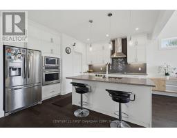 2201 WATEROAK DRIVE - 9