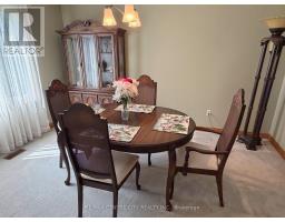 31 CAVANAUGH CRESCENT - 21