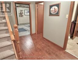 31 CAVANAUGH CRESCENT - 42