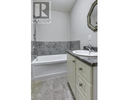 204 EWART STREET - 33