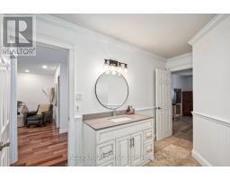 39 PONSFORD PLACE - 16