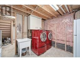 39 PONSFORD PLACE - 24