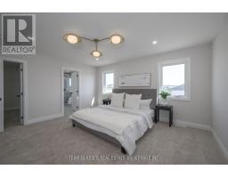 72 ALLISTER DRIVE - 23