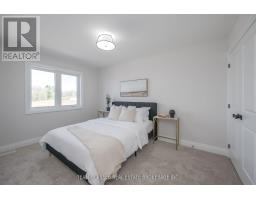 72 ALLISTER DRIVE - 30