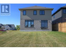 72 ALLISTER DRIVE - 35