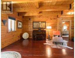 2056 MOCKINGBIRD STREET - 4