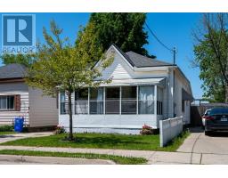 582 HILL STREET - 1