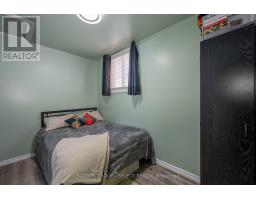 582 HILL STREET - 11
