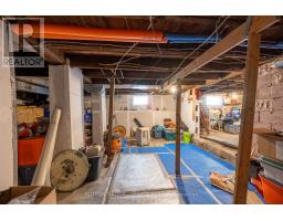 582 HILL STREET - 20